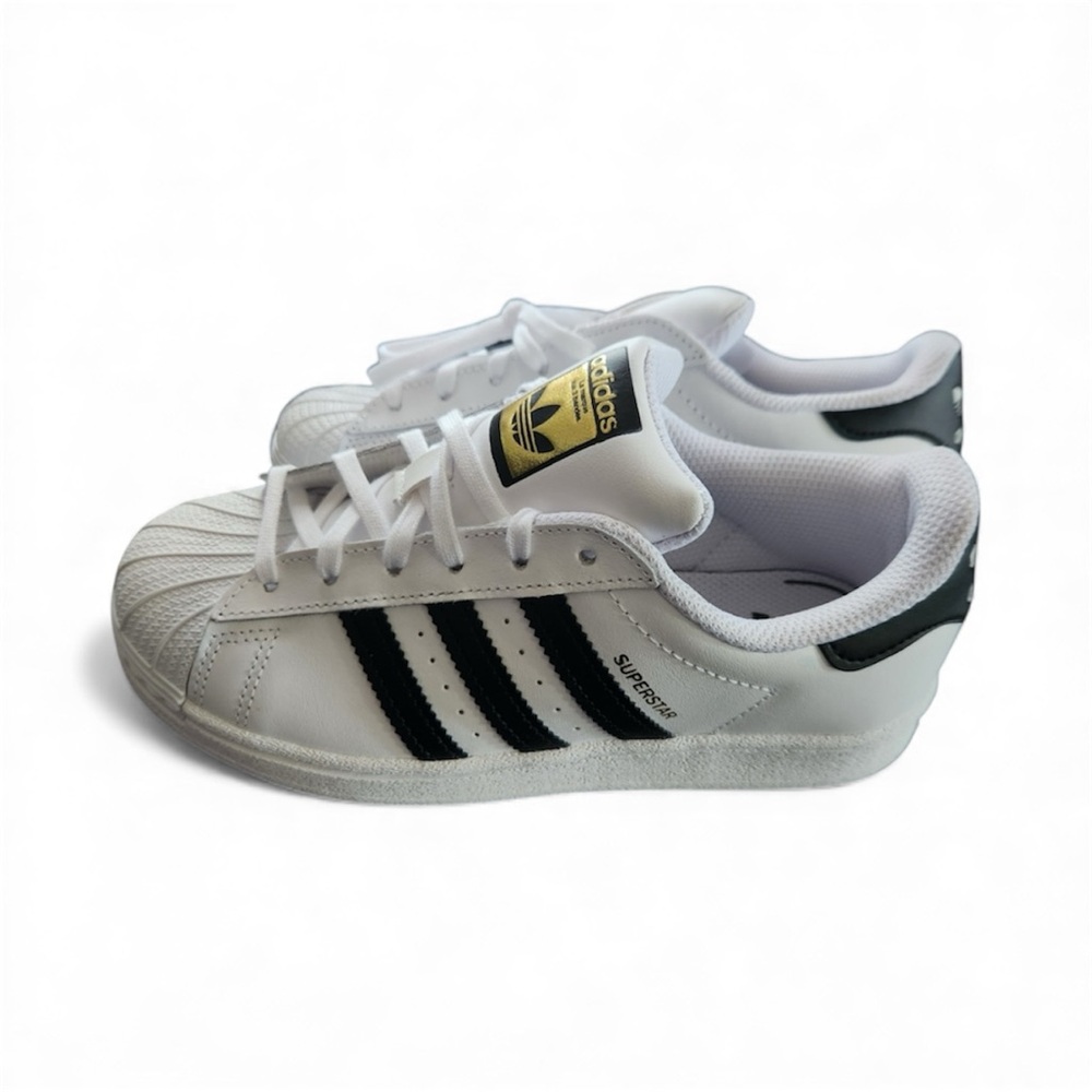 Adidas-Classic Shell Toe Sneakers